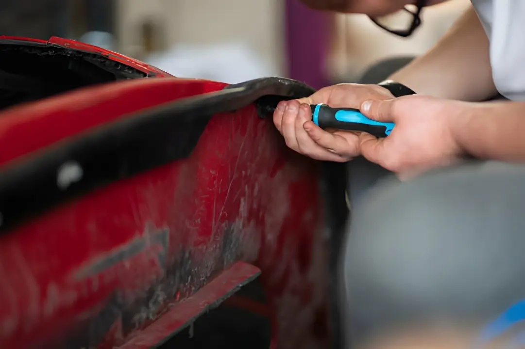 Vehicle preparation before refinishing